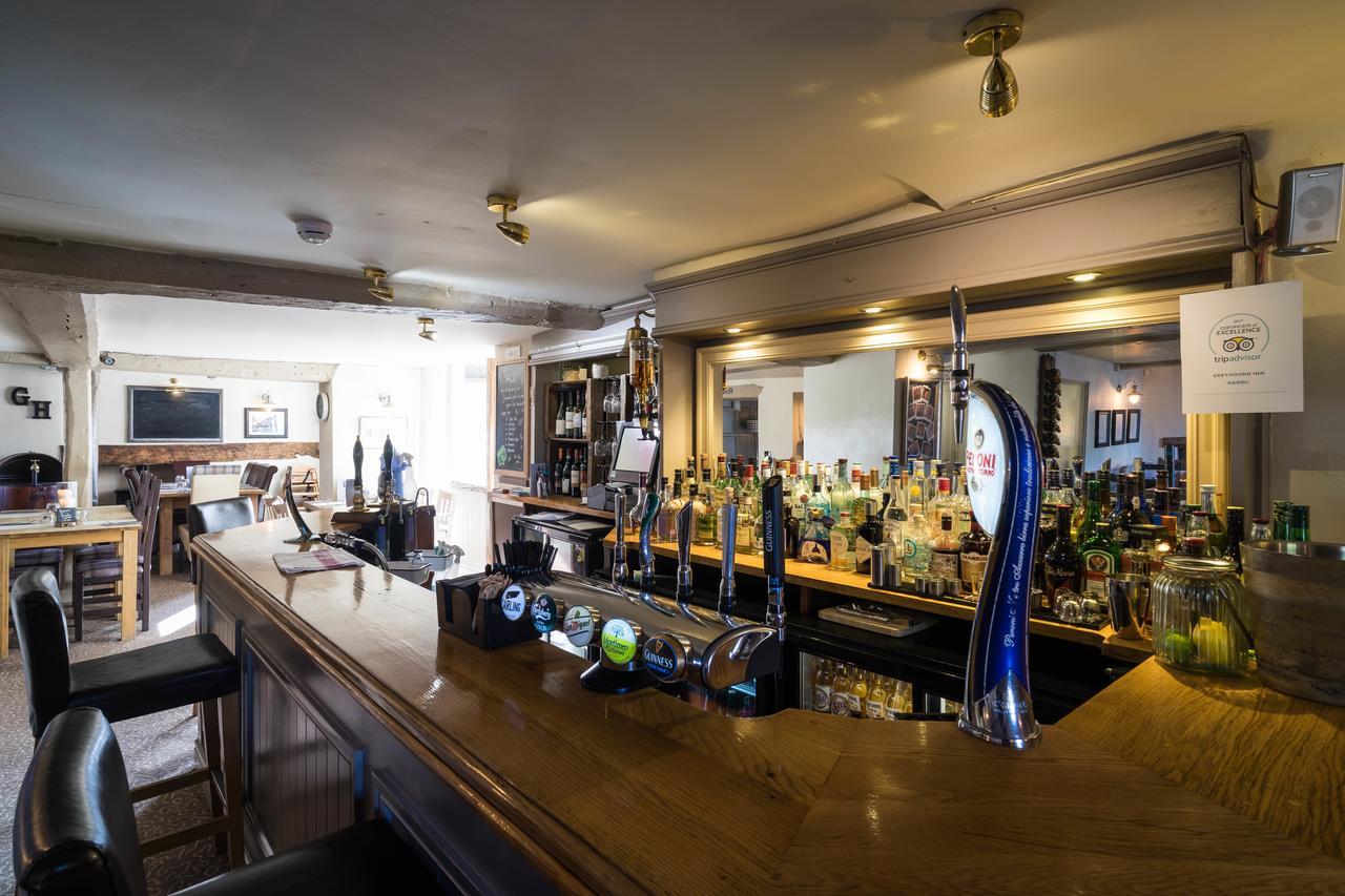 Greyhound Inn Wilton Wilton  Exterior foto